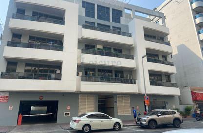 Apartment - 2 Bedrooms - 2 Bathrooms for rent in Al Barsha 1 - Al Barsha - Dubai
