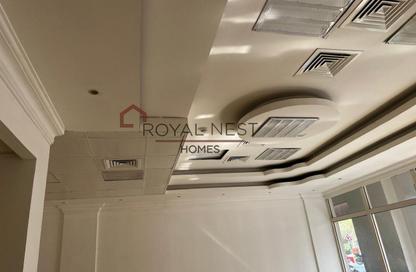 Shop - Studio - 1 Bathroom for rent in Building Y03 - England Cluster - International City - Dubai