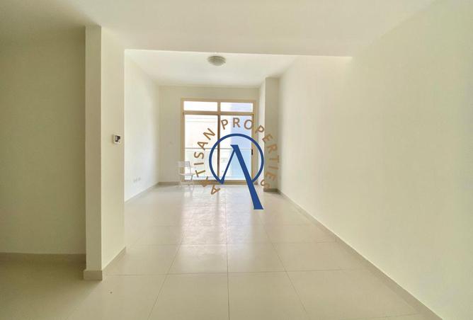 110527798 - Property Image 3