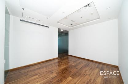 Office Space - Studio - 1 Bathroom for rent in Bay Square Building 12 - Bay Square - Business Bay - Dubai