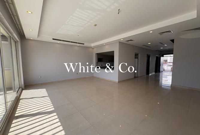 Close to Arbor | Flexible Cheques | Vacant photo 2