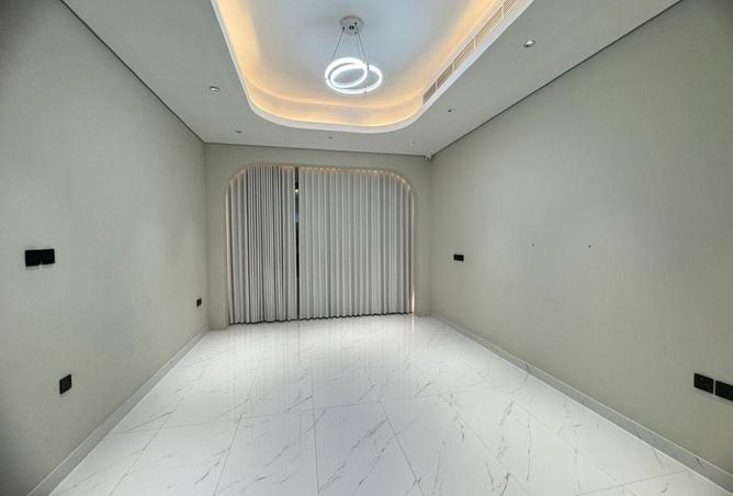 88774501 - Property Image 2