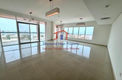 Apartment - 3 Bedrooms - 5 Bathrooms for rent in Marina Sunset Bay - The Marina - Abu Dhabi