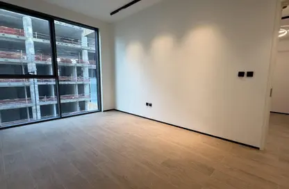 شقة - غرفة نوم - 1 حمام للايجار في مساكن الارتفاع - منطقة 16 - قرية جميرا الدائرية - دبي