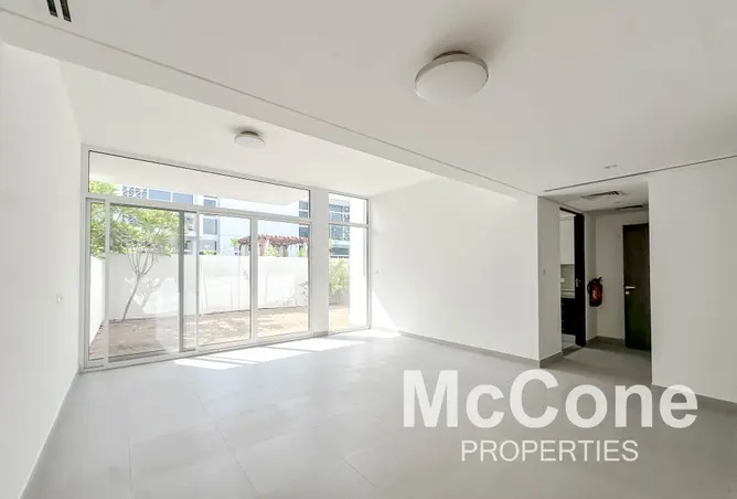 151944933 - Property Image 2