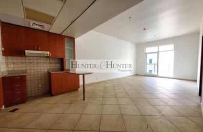 Apartment - 1 Bedroom - 2 Bathrooms for rent in Norton Court 3 - Norton Court - Motor City - Dubai Apartment - 1 Bedroom - 2 Bathrooms for rent in Norton Court 3 - Norton Court - Motor City - Dubai