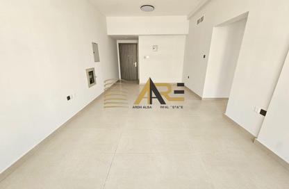 Apartment - 1 - 2 for rent in Al Zahia - Muwaileh Commercial - Sharjah Apartment - 1 - 2 for rent in Al Zahia - Muwaileh Commercial - Sharjah