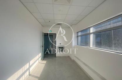 Office Space - Studio - 1 Bathroom for rent in Al Barqaa - Umm Al Quwain