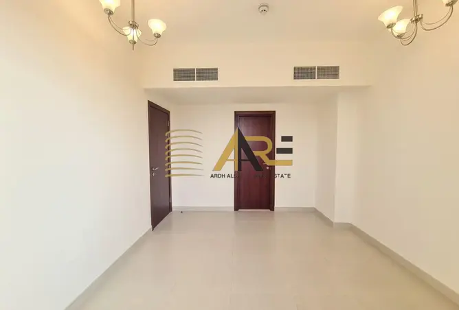 164160878 - Property Image 3