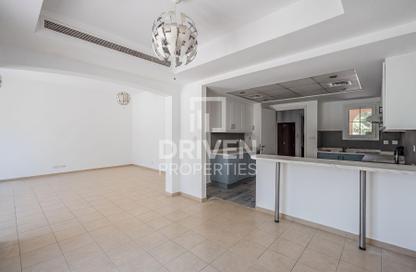 Villa - 3 Bedrooms - 4 Bathrooms for rent in Alma 1 - Alma - Arabian Ranches - Dubai
