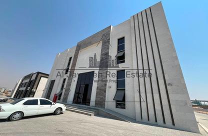 Warehouse - Studio - 4 Bathrooms for sale in Umm Dir - Umm Al Quwain