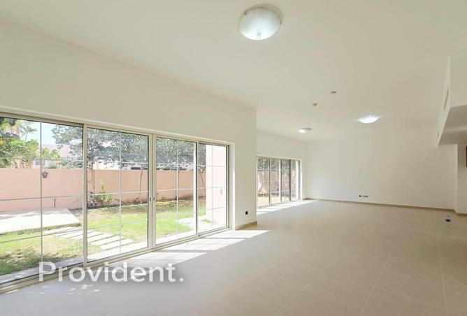 82382691 - Property Image 2