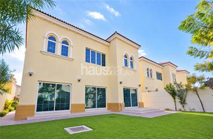 Villa - 4 Bedrooms - 4 Bathrooms for rent in District 8 - Jumeirah Park - Dubai