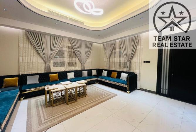 81923983 - Property Image 3