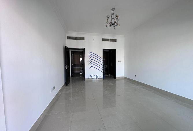 74250973 - Property Image 2