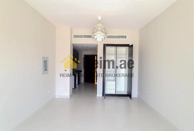 58575995 - صورة العقار 2