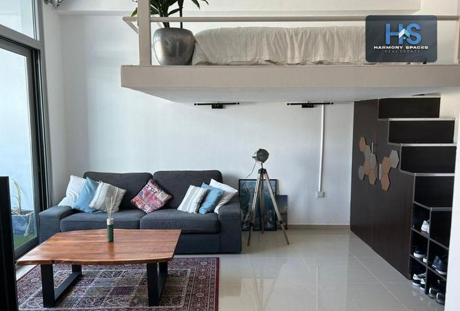 101710057 - Property Main Image