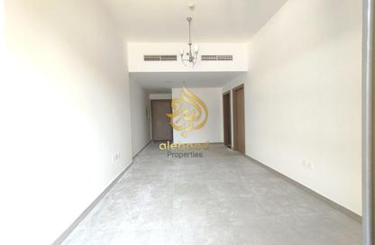 Apartment - 1 - 2 for rent in Victoria Building - International City Phase 2 - Al Warsan 4 - Al Warsan - Dubai