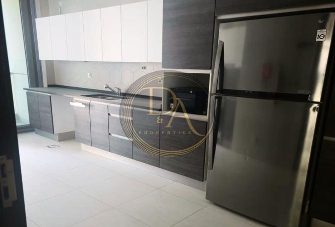 82367686 - Property Image 3