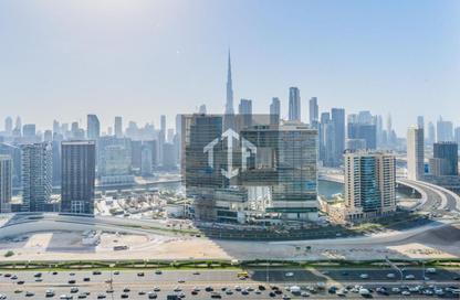 Apartment - 3 Bedrooms - 4 Bathrooms for rent in Tower D - DAMAC Towers by Paramount - Business Bay - Dubai