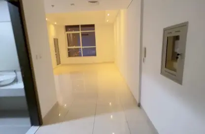 شقة - غرفة نوم - 2 حمامات للايجار في توباز ريزيدنس 3 - Topaz ريزيدنس - واحة دبي للسيليكون - دبي