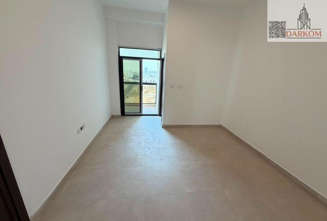 132037885 - Property Image 2