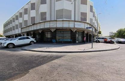 Shop - Studio for rent in Al Baraha - Deira - Dubai