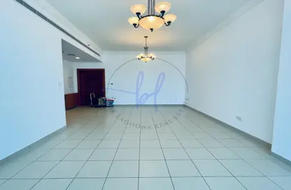 Apartment - 2 Bedrooms - 2 Bathrooms for rent in Manazel Al Safa - Business Bay - Dubai