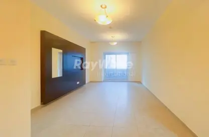 شقة - غرفة نوم - 2 حمامات للايجار في ديما ريزيدنس - برشا هايتس (تيكوم) - دبي