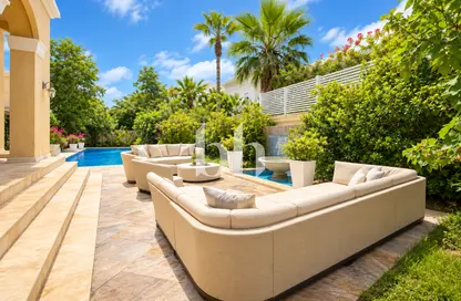 Villa - 6 Bedrooms - 7 Bathrooms for rent in Sector E - Emirates Hills - Dubai
