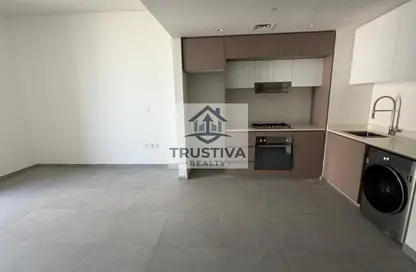 شقة - غرفة نوم - 2 حمامات للبيع في الجادة 1 - الجادة - الشارقة شقة - غرفة نوم - 2 حمامات للبيع في الجادة 1 - الجادة - الشارقة