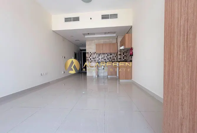 103687978 - Property Image 3