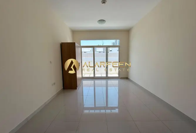 103687978 - Property Image 2
