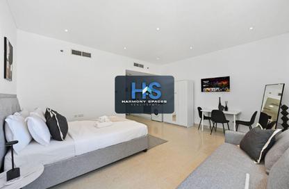 Apartment - Studio - 1 for rent in Yacht Bay - Dubai Marina - Dubai