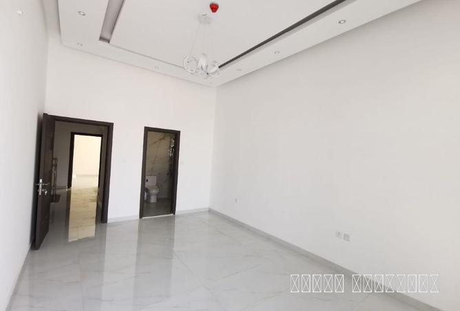 79833152 - Property Image 2