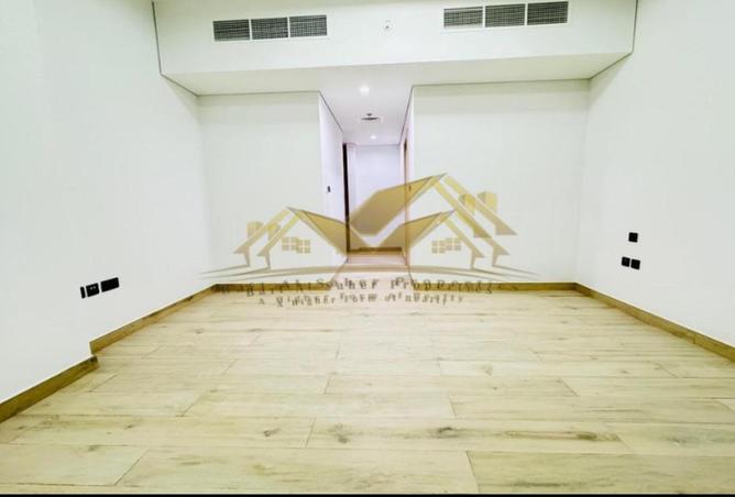 72720480 - صورة العقار 3