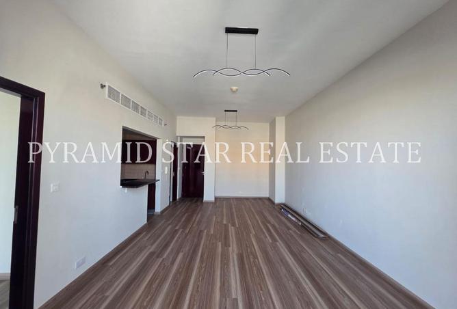 77391658 - Property Image 2