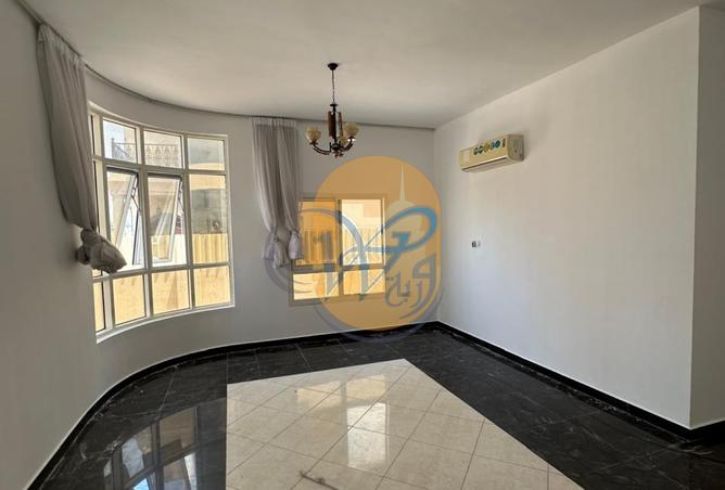 127489318 - Property Image 2
