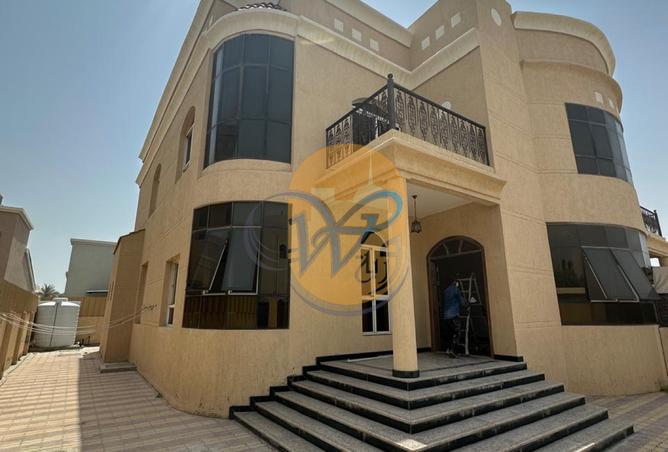 127489318 - Property Main Image