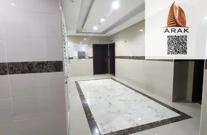 عمارة بالكامل - 6 غرف نوم - 8 حمامات للبيع في 3 المويهات - المويهات - عجمان