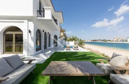 Villa - 4 Bedrooms - 5 Bathrooms for rent in Garden Homes Frond M - Garden Homes - Palm Jumeirah - Dubai