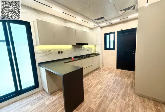 146008567 - Property Image 3