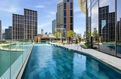 Apartment - 3 Bedrooms - 4 Bathrooms for sale in Jumeirah Living Business Bay - Business Bay - Dubai