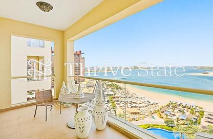 Apartment - 1 Bedroom - 2 Bathrooms for rent in Al Das - Shoreline Apartments - Palm Jumeirah - Dubai