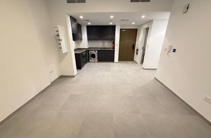 Apartment - 2 - 3 for rent in Tiraz 2 - Aljada - Sharjah