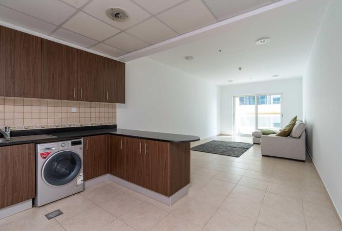 94022115 - Property Image 3