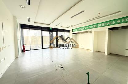 Shop - Studio - 1 for rent in Azizi Riviera 22 - Azizi Riviera - Meydan One - Meydan - Dubai