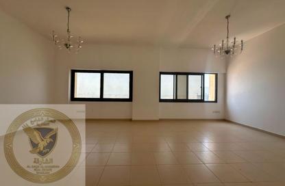 Apartment - 3 Bedrooms - 4 Bathrooms for rent in Al Mamzar - Al Mamzar - Sharjah - Sharjah