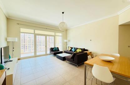 Apartment - 2 Bedrooms - 2 Bathrooms for rent in Al Das - Shoreline Apartments - Palm Jumeirah - Dubai