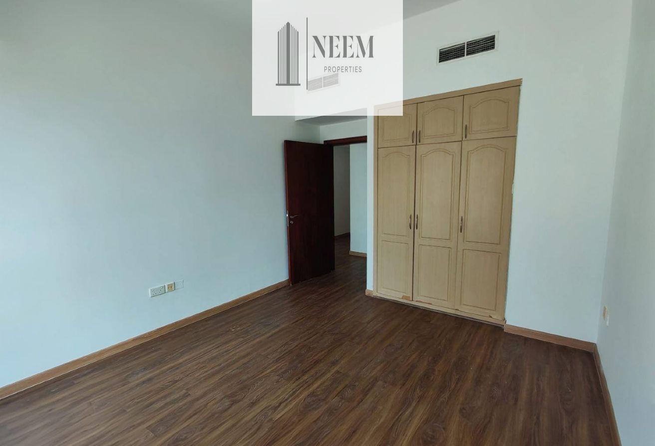 2-BHK | Near Metro | Ready to Move | In Marina photo 4